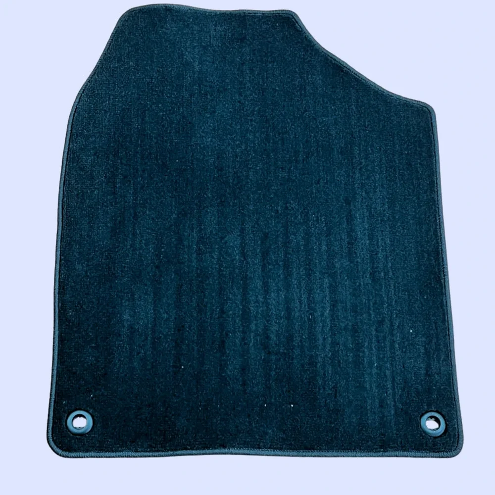 Honda Ridgeline 2017-2026 OEM Carpet Floor Mats 3 Piece Set Used Good! - Picture 2 of 5